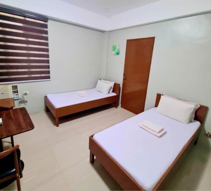Brielles Travellers Inn Città di Tagbilaran Esterno foto